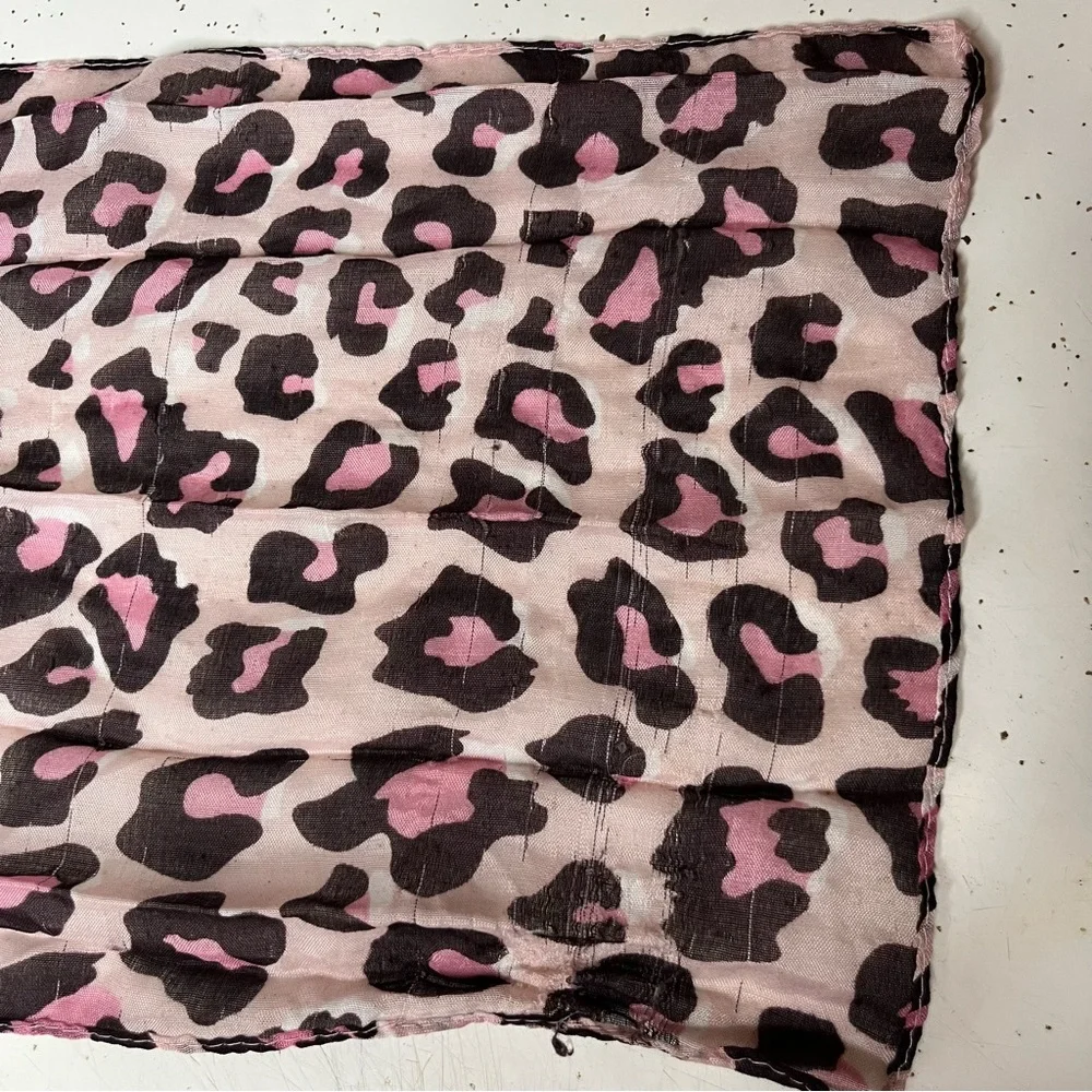 5/$15 Fashion Scarf Womens Pink Black Leopard Print Polyester Casual Lightweight